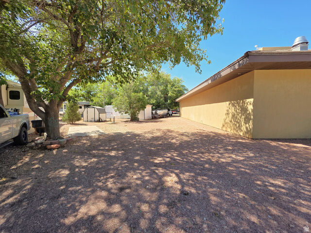 Property Photo: 150 N 3700 W 73 UT 84737