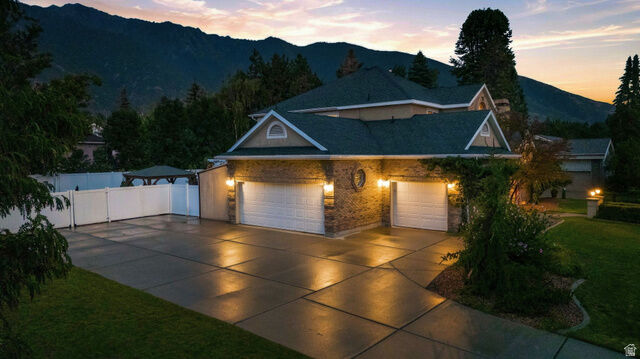 Property Photo: 5 Quietwood Ln UT 84092