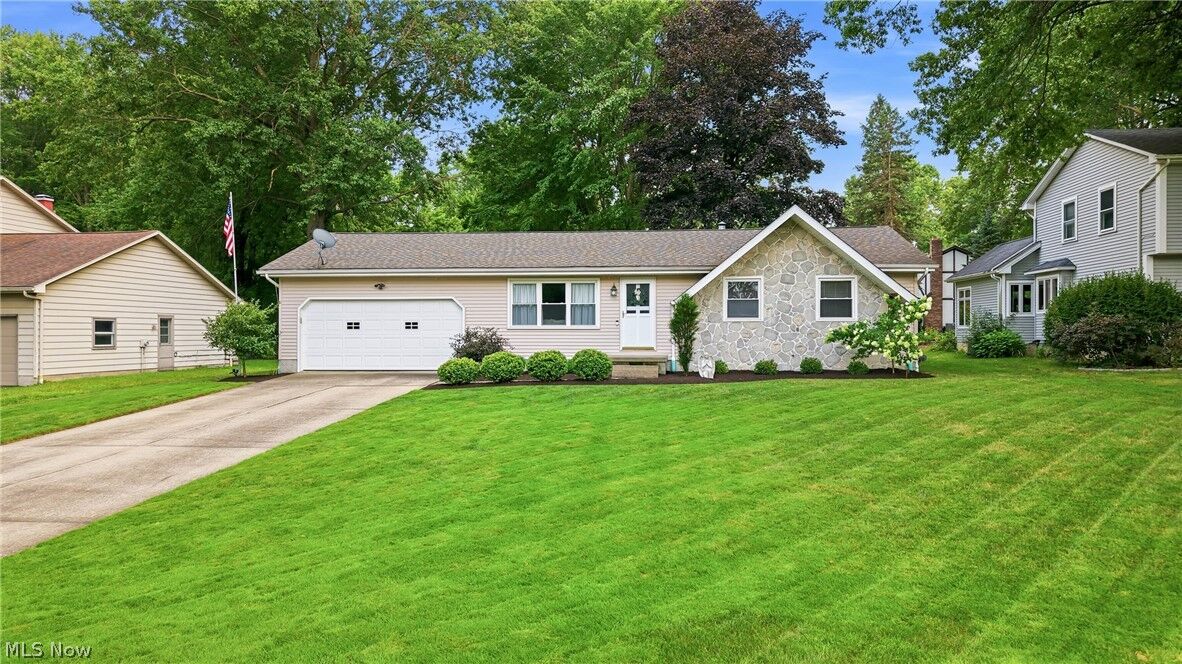 Property Photo:  6955 Colleen Drive  OH 44512 