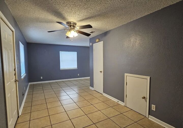 Property Photo: 506 Alpine Street C TX 76542