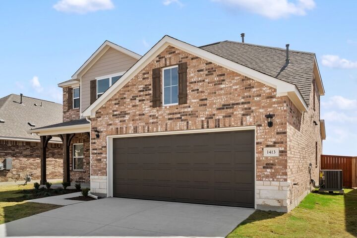 Property Photo: 544 Redding Way TX 78633