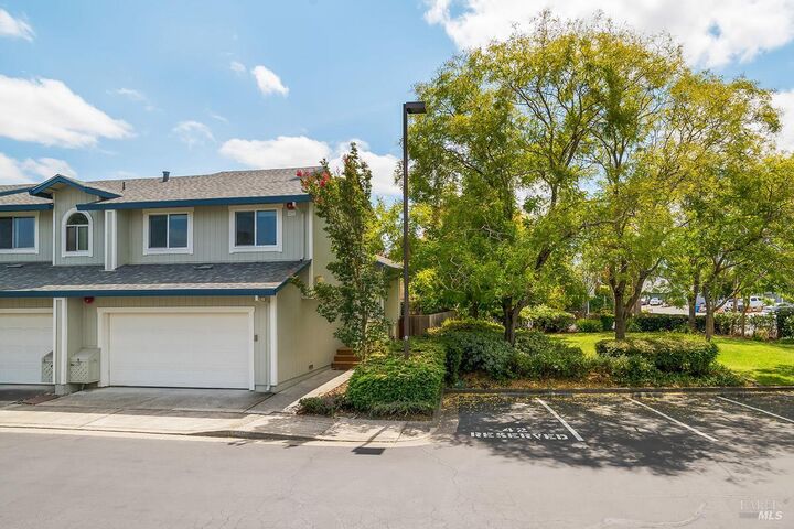 Property Photo:  42 Meridian Circle  CA 94928 