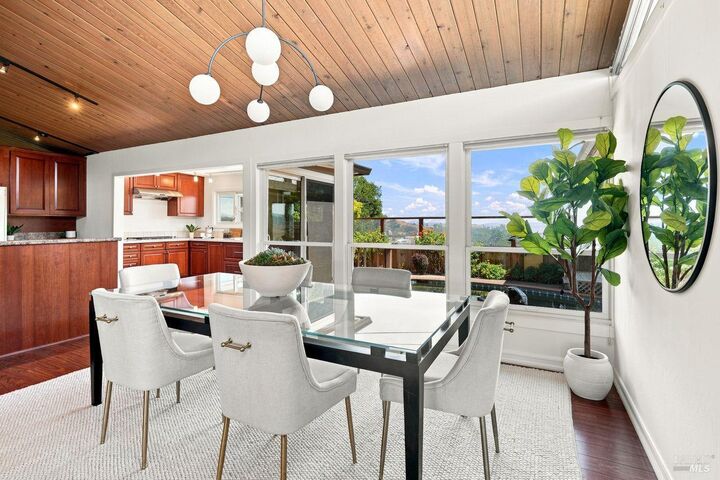 Property Photo: 64 Via La Cumbre CA 94904