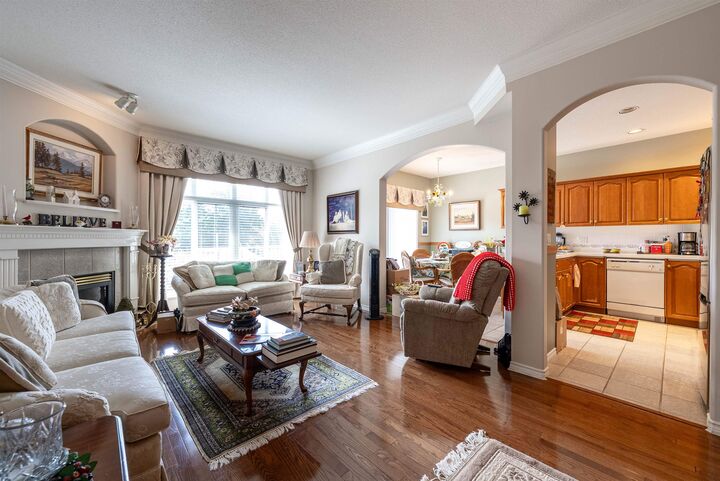Property Photo: 11358 Cottonwood Drive Drive 4 BC V2X 5V5