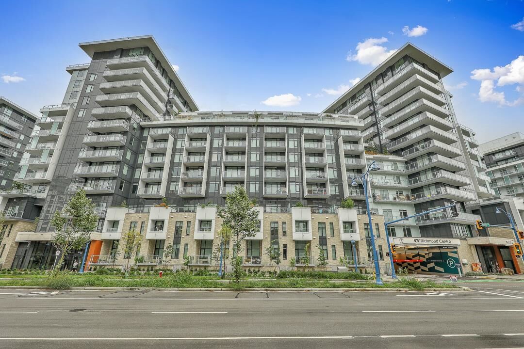 Property Photo: 6500 Minoru Boulevard 642 BC V6Y 0N2