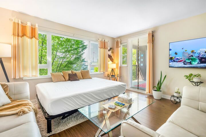 Property Photo: 13740 75A Avenue 310 BC V3W 0E8