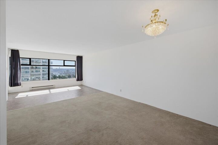 Property Photo: 615 Belmont Street 1506 BC V3M 6A1