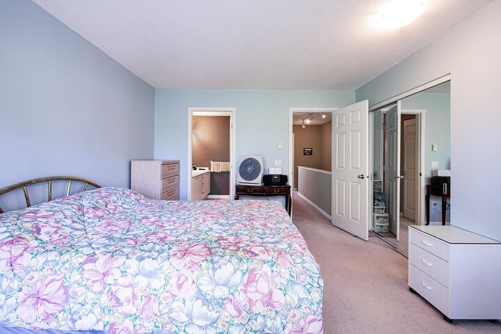 Property Photo: 3711 Robson Court 28 BC V7C 5T8