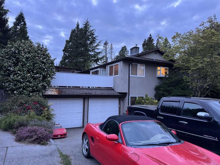 Property Photo: 12690 26 Avenue BC V4A 5R7