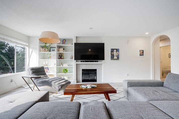 Property Photo:  7465 Mulberry Place 35  BC V3N 5A1 