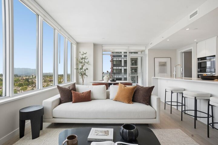Property Photo: 485 W 42 Avenue 1203 BC V5Y 0R6