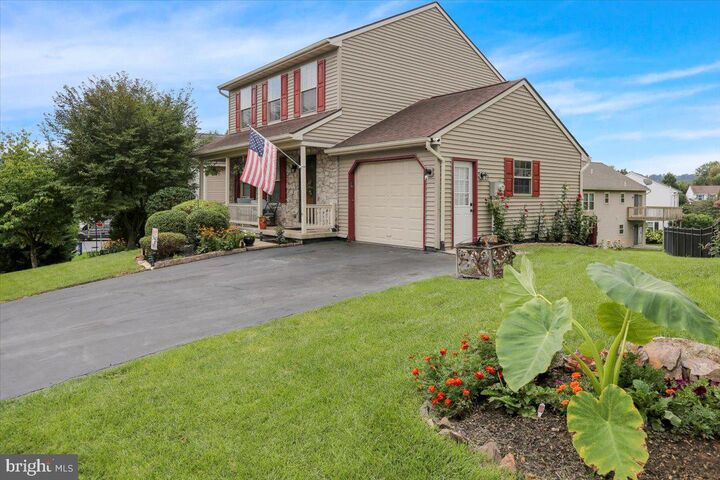Property Photo:  403 Tanger Street  PA 17547 