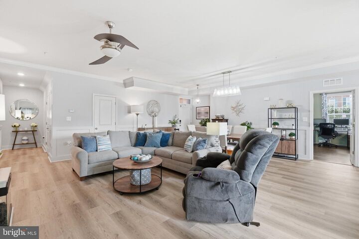 Property Photo: 23315 Milltown Knoll Square 102 VA 20148