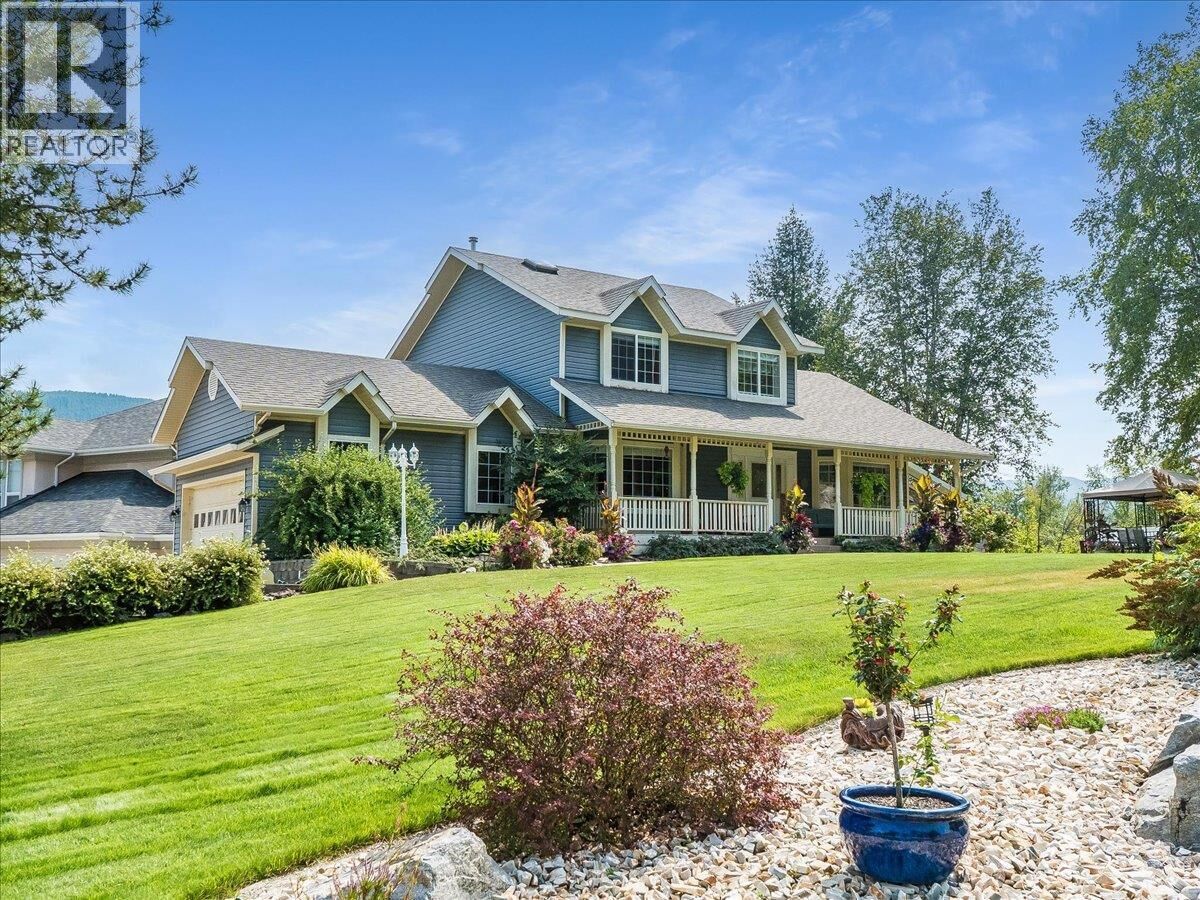 Property Photo:  3617 14th Avenue  BC V1N 4J2 