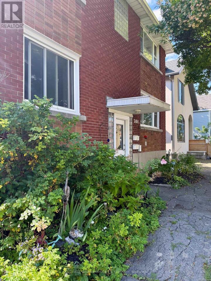Property Photo:  2484 Carlsen Avenue 1  ON K1V 8G3 