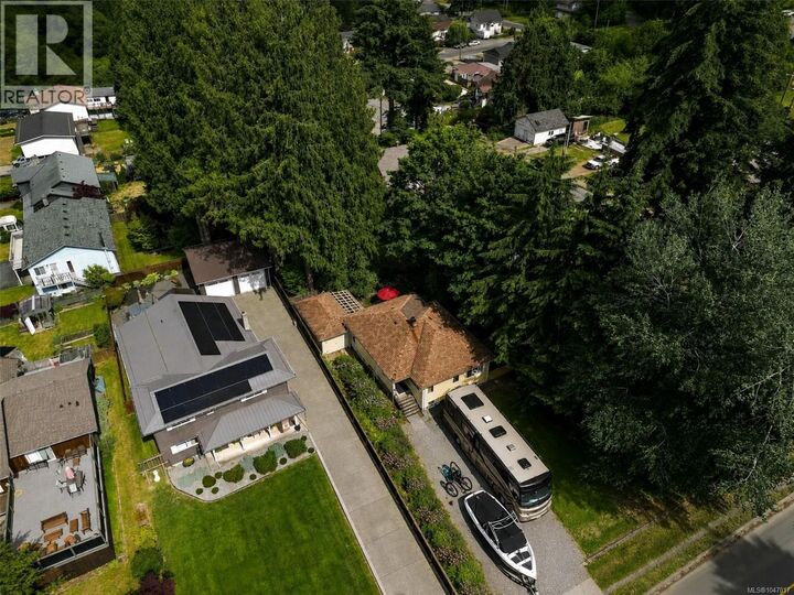 Property Photo: 15 King George Street South BC V0R 2G0
