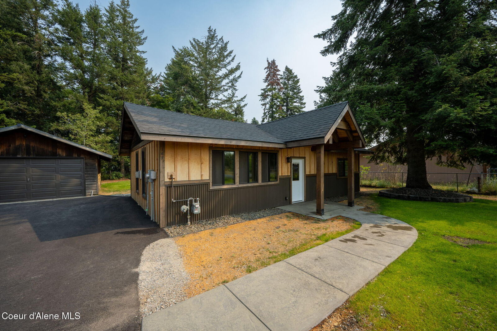 Property Photo:  167 E Dakota Ave  ID 83835 