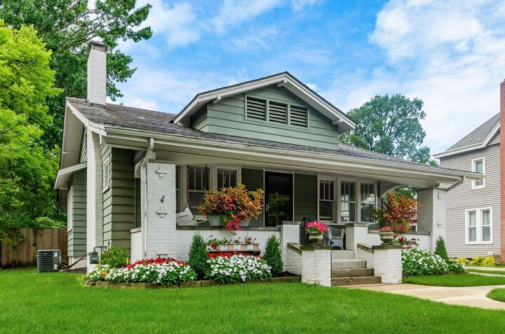 Property Photo: 1251 Ashland Avenue OH 43212