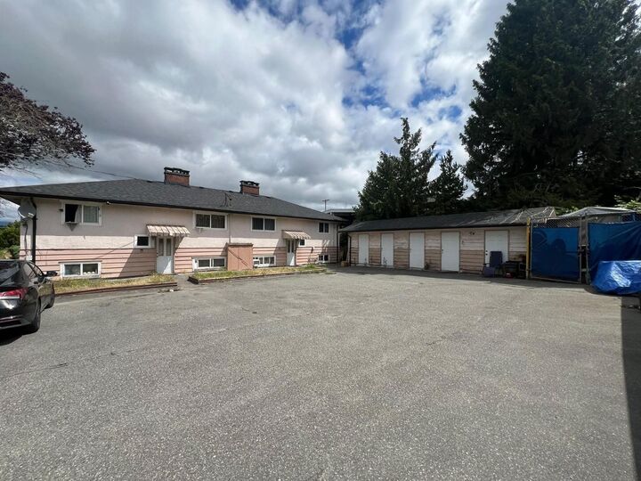Property Photo:  11606 97 Avenue 11604  BC V3V 2B8 