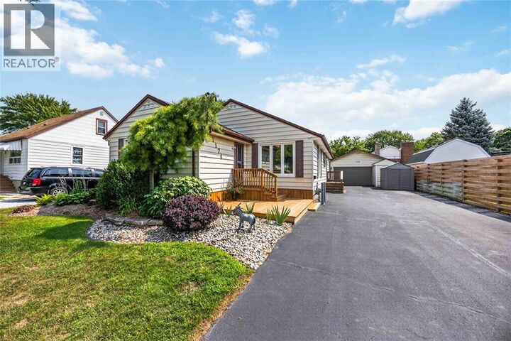 1174 Carr Street — photo 1