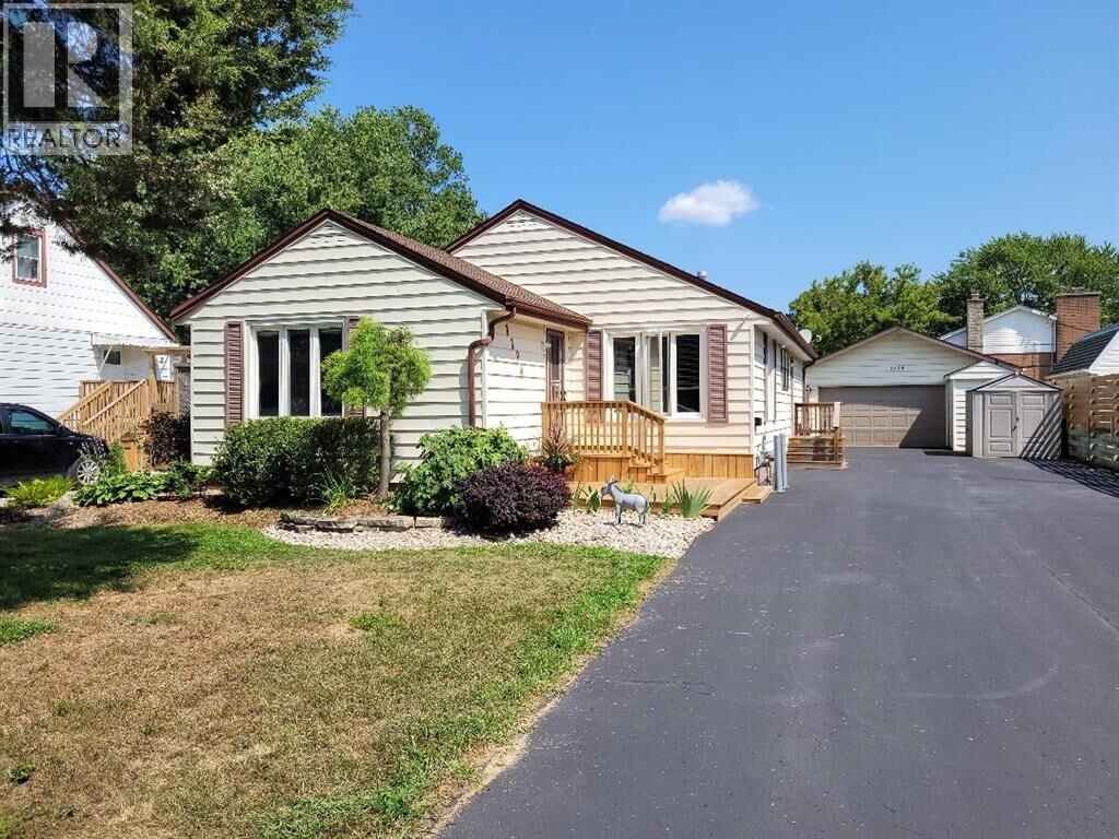 Property Photo: 1174 Carr Street ON N7S 3A2