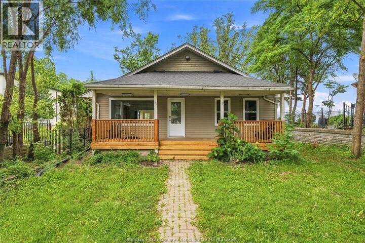 Property Photo: 546 Pearl ON N0R 1A0