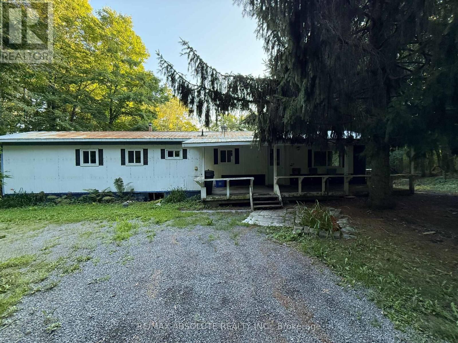 Property Photo:  3205 7th Concession Road  ON K0A 2X0 