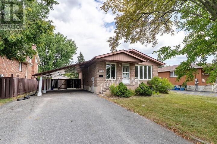 Property Photo:  1520 Lansing Avenue  ON P3A 4C9 