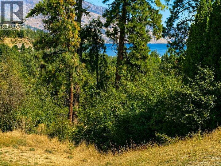 Property Photo:  840 B Proserpine Road  BC V1Z 1C7 