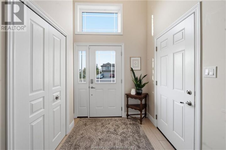 Property Photo: 1663 Meadowlark Way ON P3N 0A8