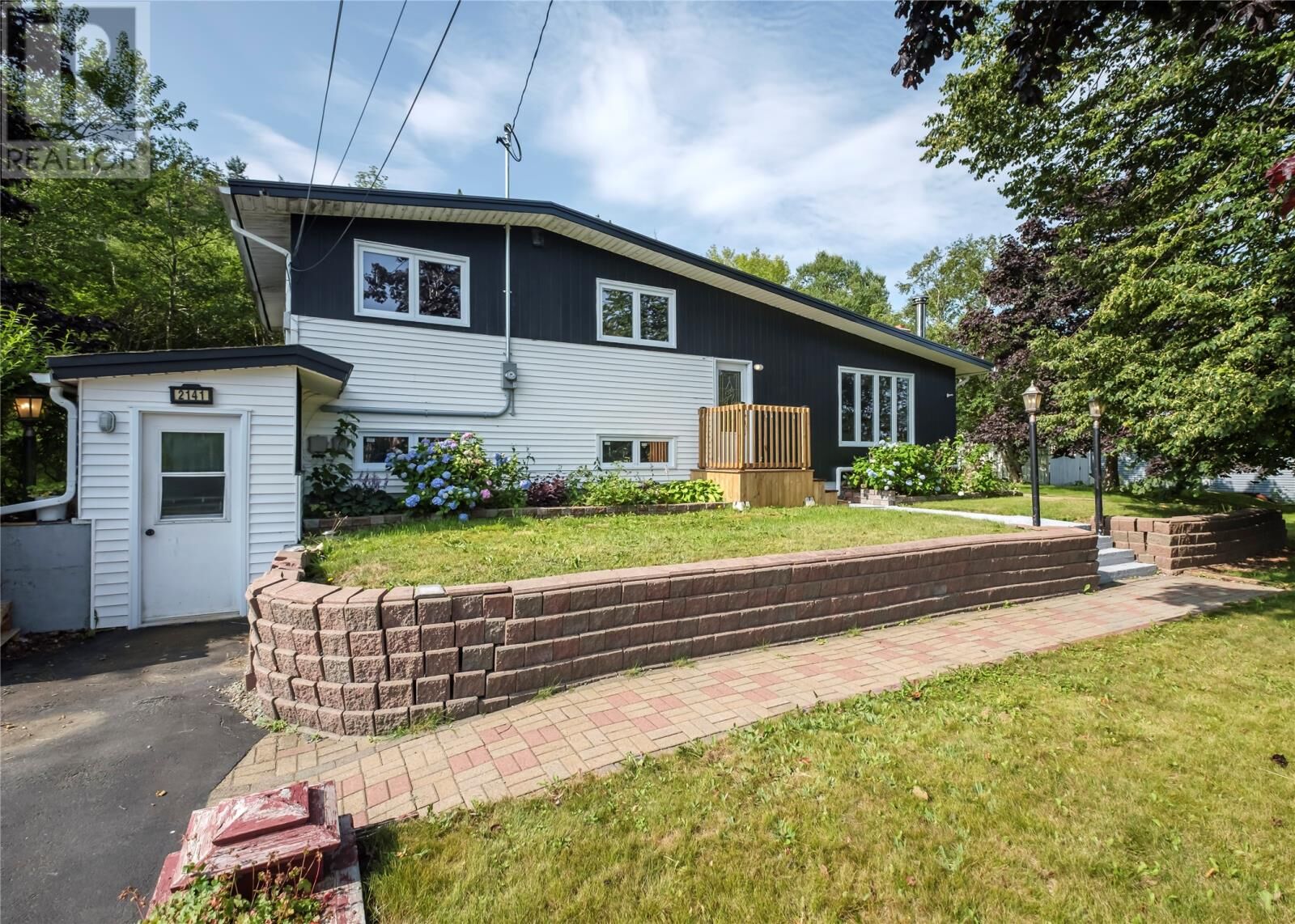 Property Photo: 2141 Topsail Road NL A1W 5R5