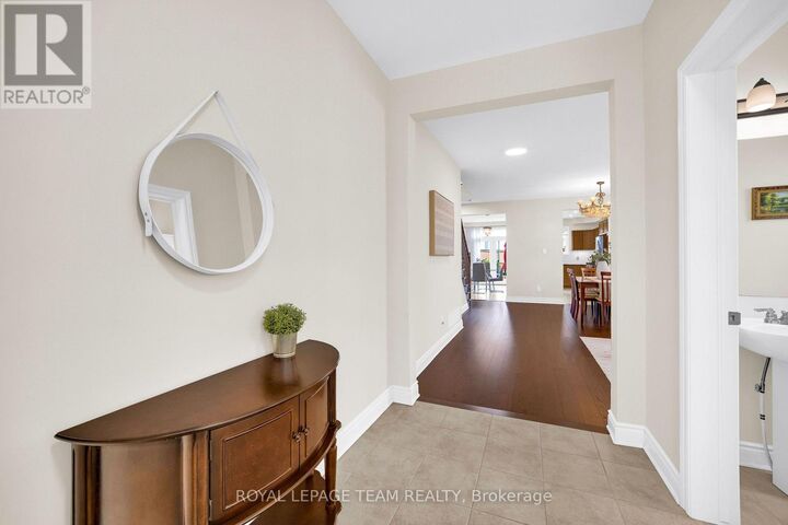 Property Photo:  607 Parade Drive  ON K2S 0Y5 