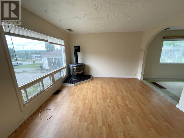 Property Photo:  46 Beckett Blvd  ON P5A 3P7 