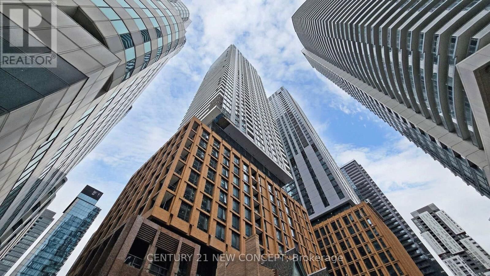 Property Photo: 8 Widmer Street 3411 ON M5V 0W6
