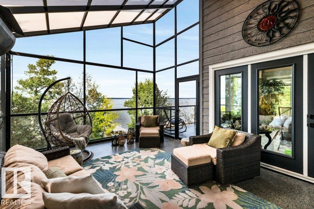 Property Photo: 180 Crystal Springs Drive AB T0C 2V0