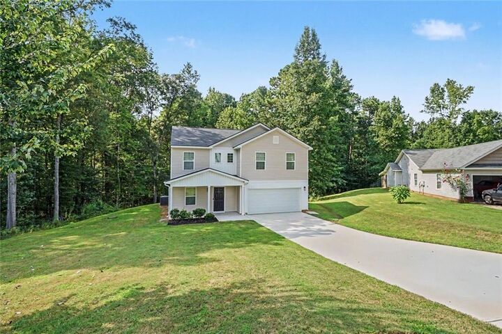 Property Photo:  572 Bryson Trail  GA 30655 