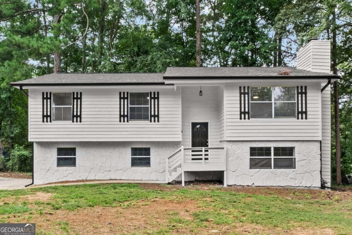 Property Photo: 2648 Smoke House Place SW GA 30064