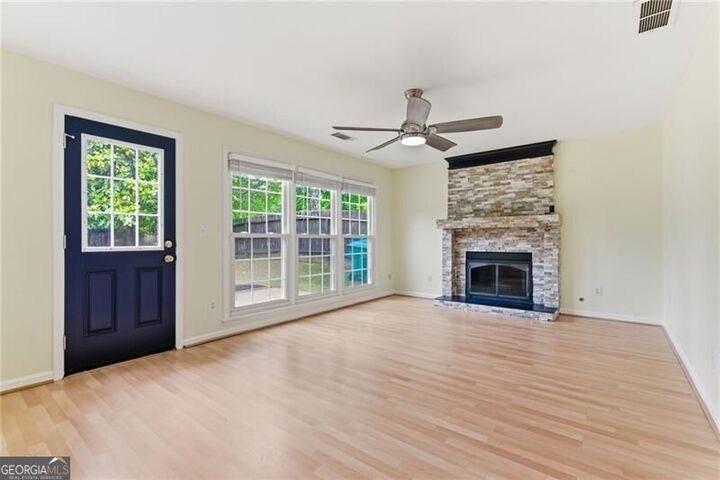 Property Photo:  155 Thatching Lane  GA 30022 