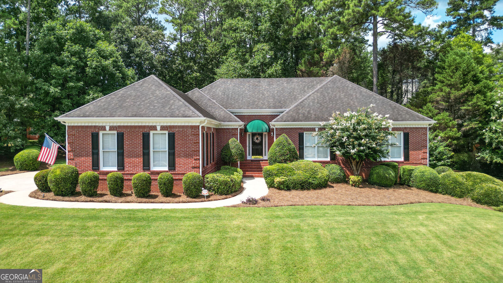 Property Photo: 2691 Wellington Way SE GA 30013