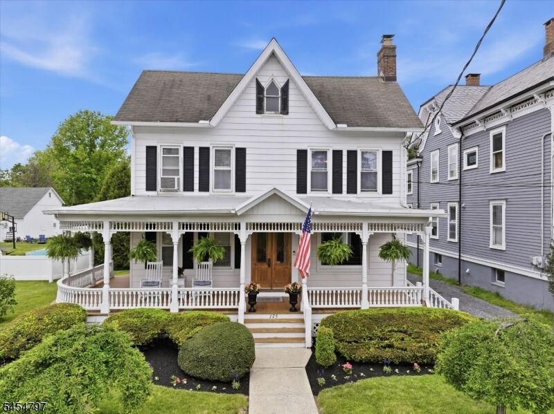 Property Photo:  175 Main St  NJ 08822 
