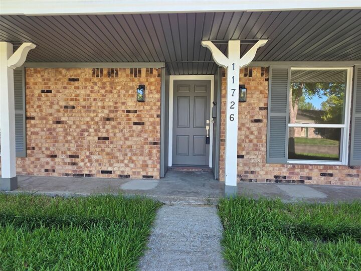 Property Photo:  11726 N Willow Circle  TX 77071 