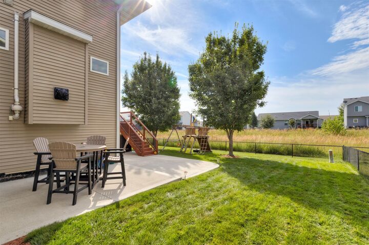 Property Photo: 416 SE 13th Street IA 50111