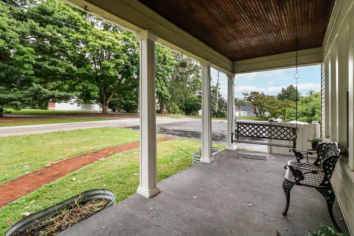 Property Photo:  432 Vista Court  KY 40353 