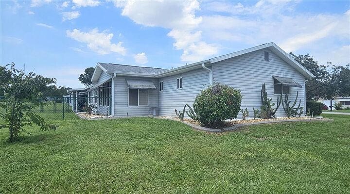 Property Photo:  8142 SW 106th Street  FL 34481 