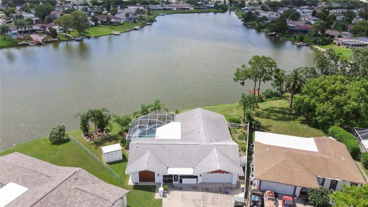 Property Photo:  9619 Towanda Lane  FL 34668 