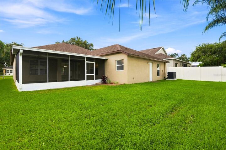 Property Photo: 30501 Iverson Drive FL 33543