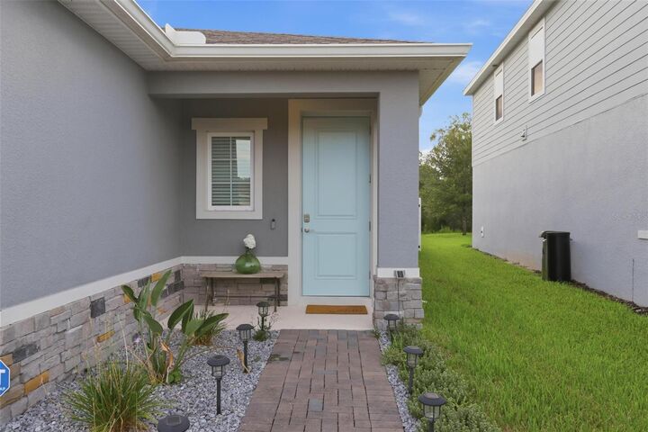 Property Photo:  7068 Lanier Falls Road  FL 32724 