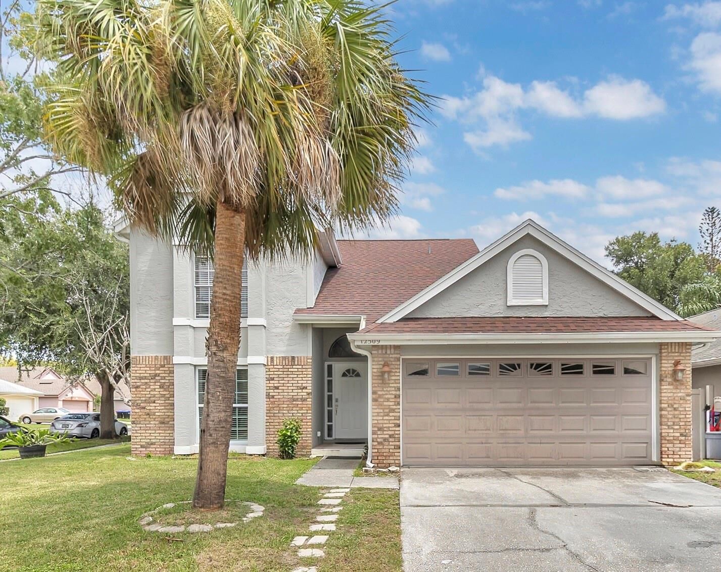 Property Photo: 12509 Crayford Avenue FL 32837
