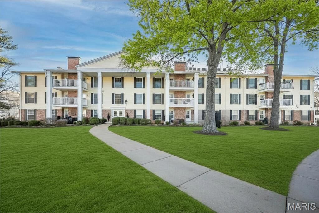 Property Photo:  1512 Bedford Forge Court 19  MO 63017 