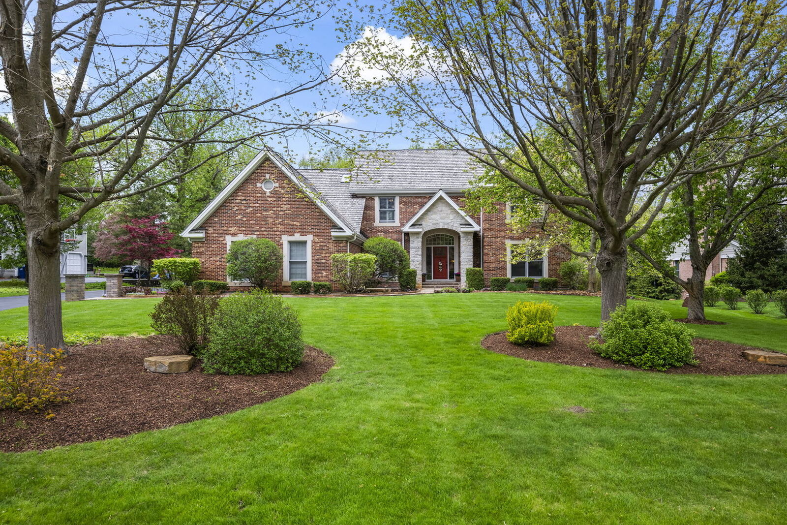 Property Photo:  25568 N Countryside Drive  IL 60010 